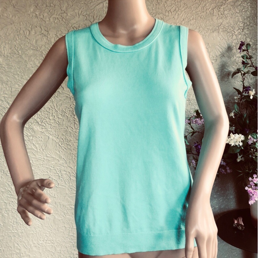 Calvin Klein Women’s Sleeveless Tops